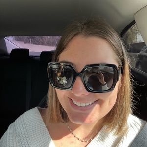 Meet your Posher, Maddy